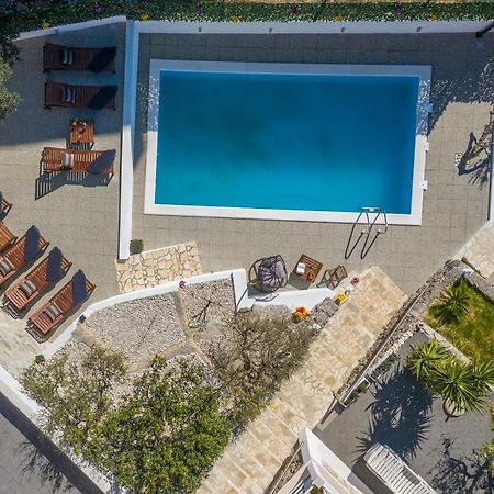 Villa Petra Apartment With Private Pool Makarska Exterior photo