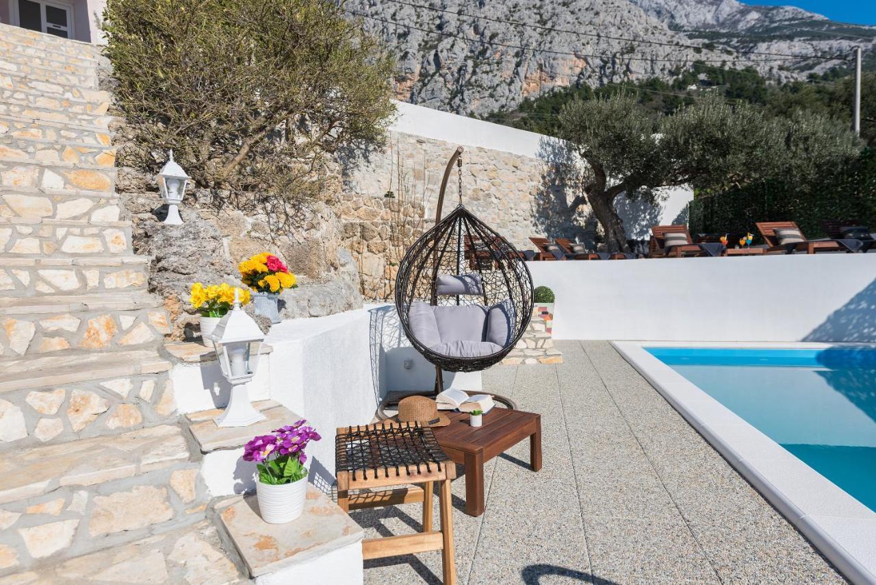 Villa Petra Apartment With Private Pool Makarska Exterior photo