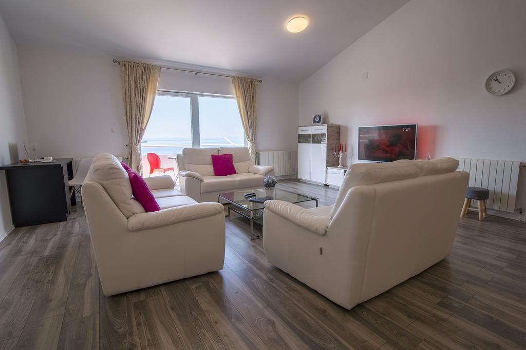 Villa Petra Apartment With Private Pool Makarska Exterior photo